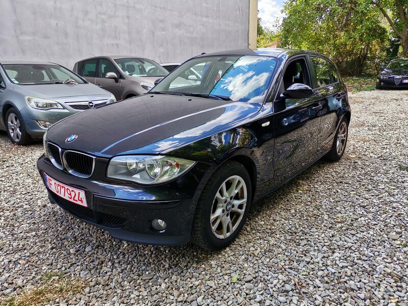 BMW 118